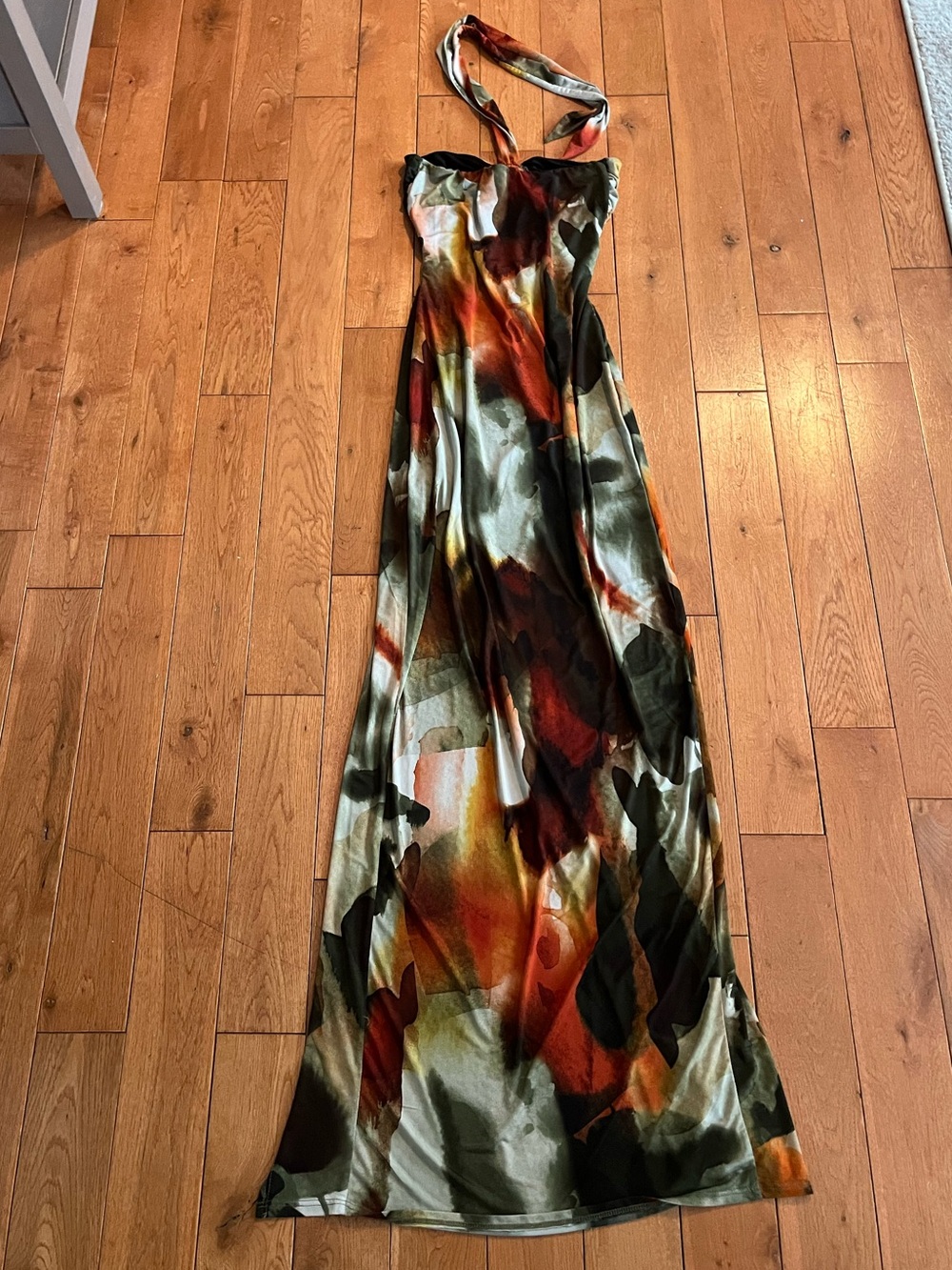 Windsor Halter Maxi Dress - Size Medium - Picture 3 of 5